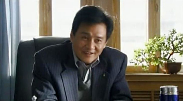 女县委书记