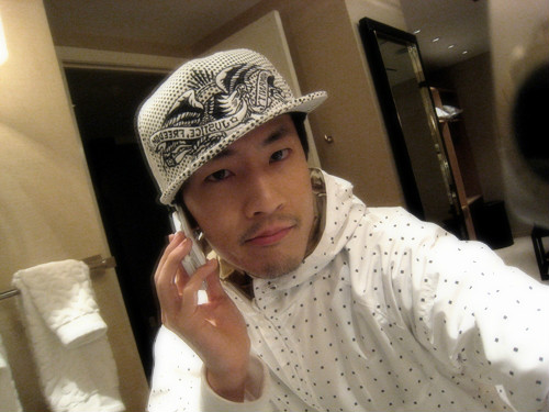  p>teddy,本名朴洪俊(         ),1978年9月14日出生于韩国,韩国歌手