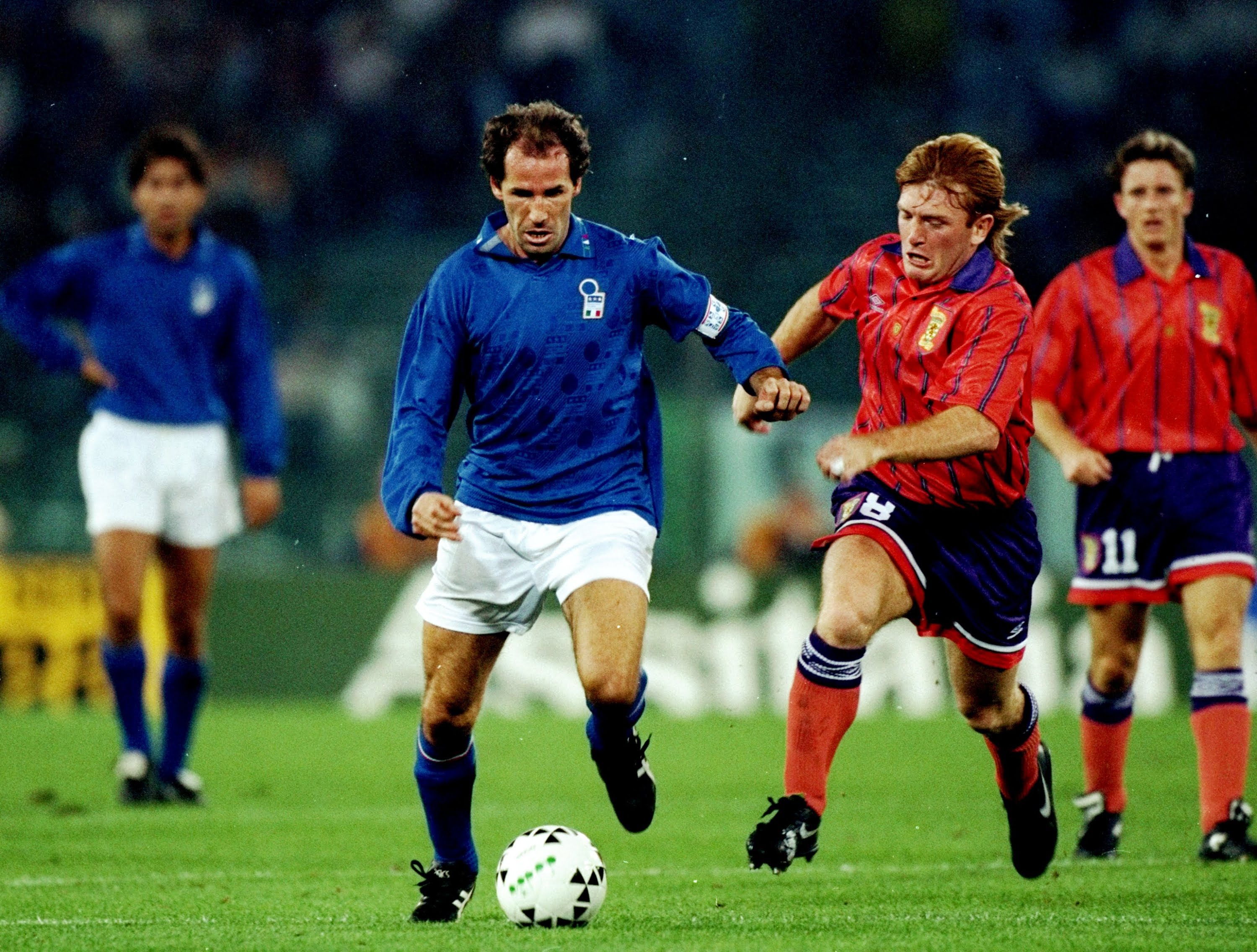 paf2ala">弗朗哥·巴雷西(franco baresi),1960年5月8日生于意大利 a