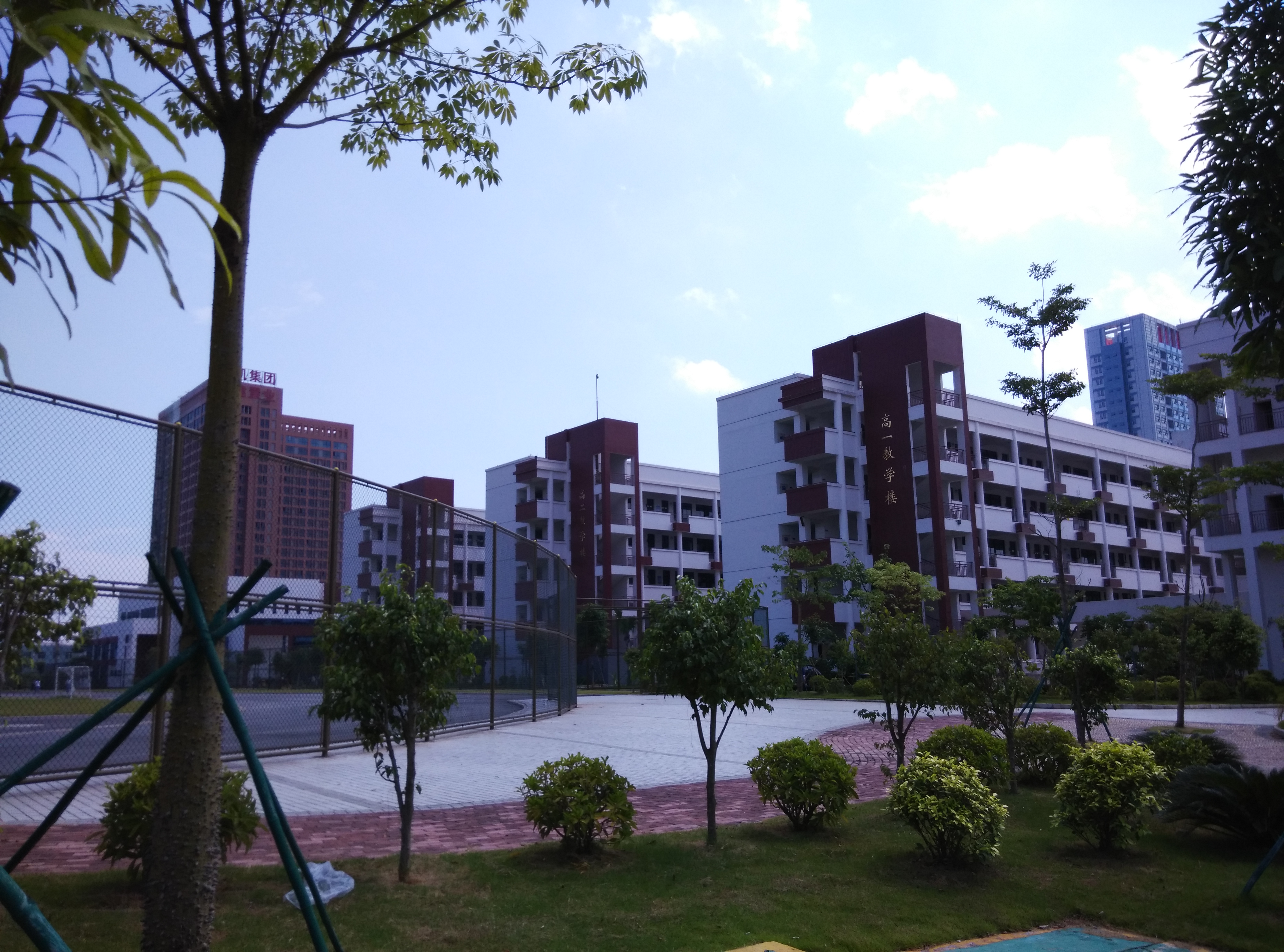 高中,广西课改样本学校,广西21世纪园丁工程研修基地,南宁市传统名校