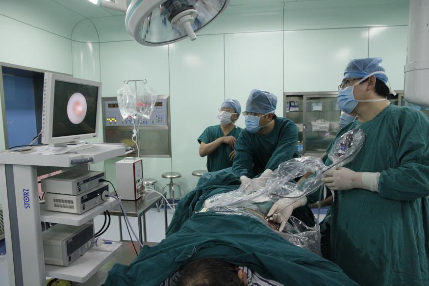  p>泌尿外科,是主要诊断和治疗 a href="#" data-lemmaid="791818">