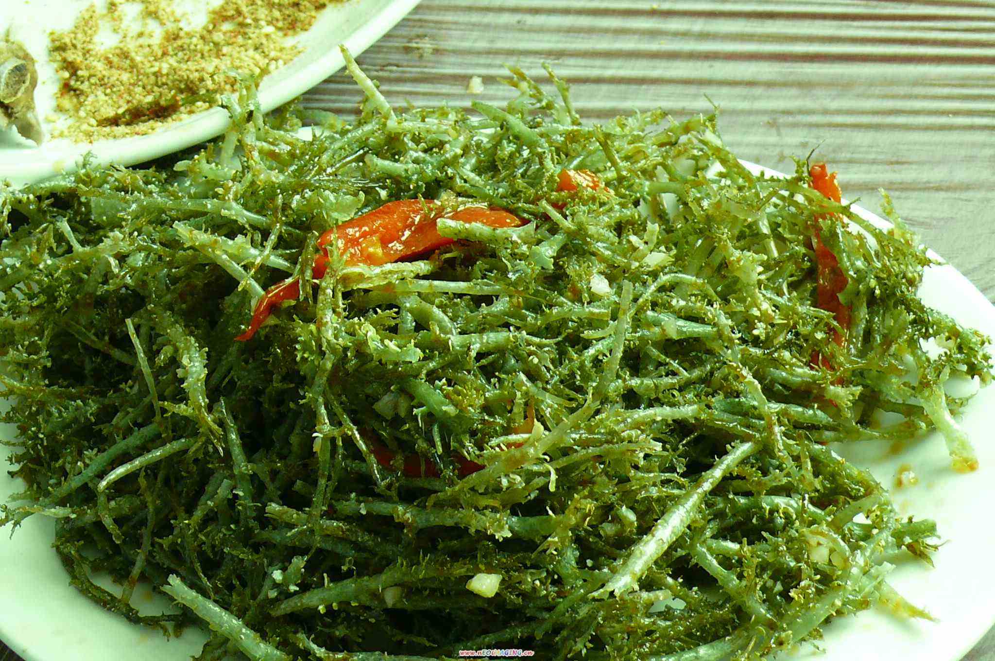 火腿鹿角菜