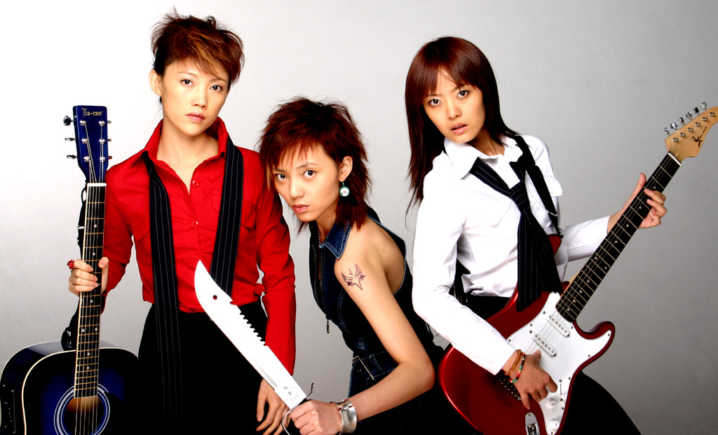  p>《蓝狐》是由西安光中影视有限公司出品的20集现代都市电视连续剧.