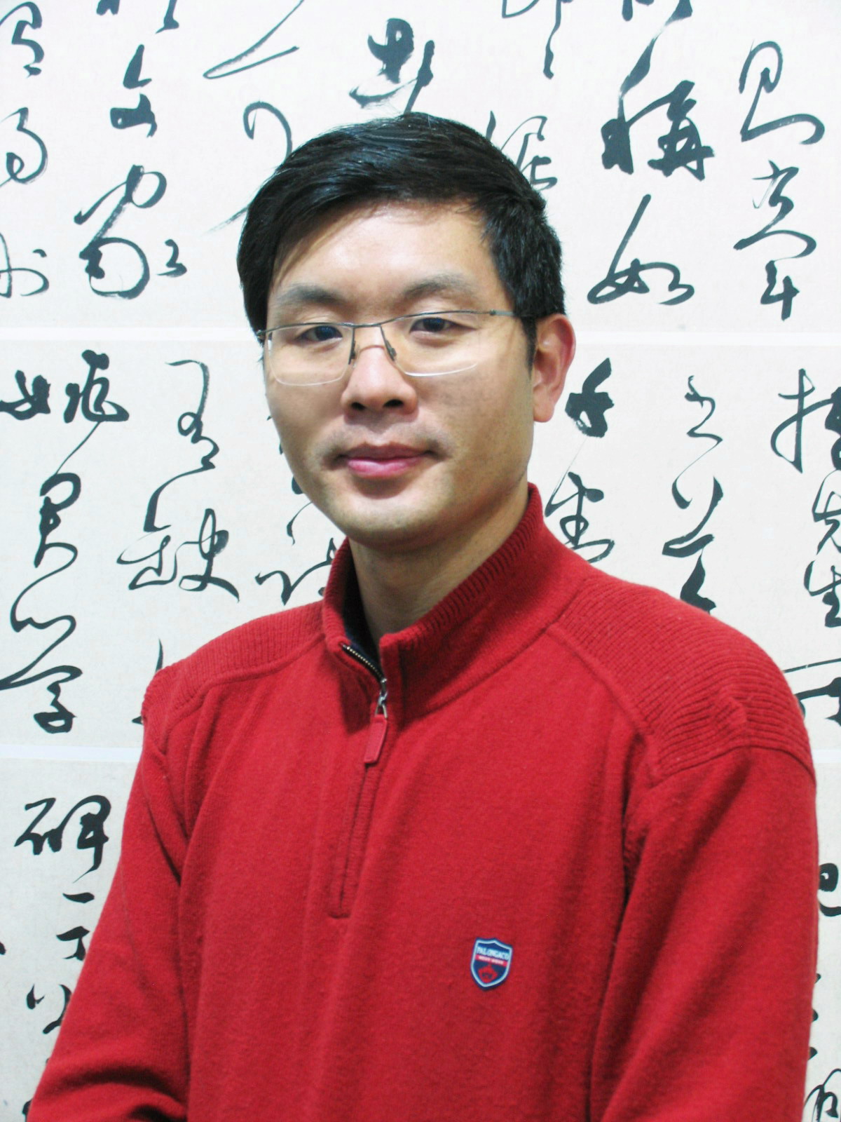  p data-id="gnbilzl5ia">张卫东,1968年11月生于江西高安,职业书法家