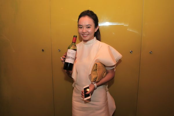 李芳蕾