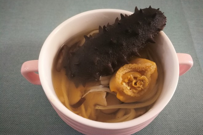 鲍鱼海参汤