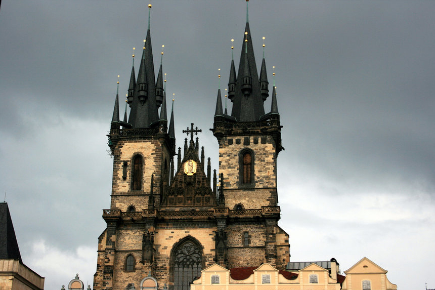 也可说是 a href="#" data-lemmaid="632">布拉格 /a>的地标