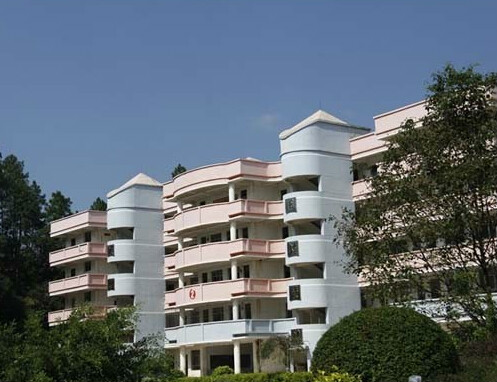 定南县第三中学