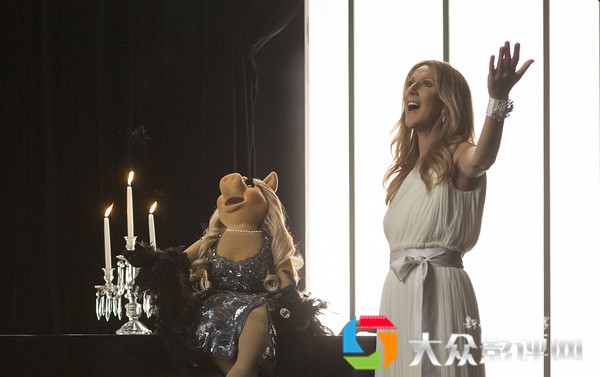  p>科米蛙将面对最大的挑战:布偶团正在进行欧洲巡演,到达了柏林