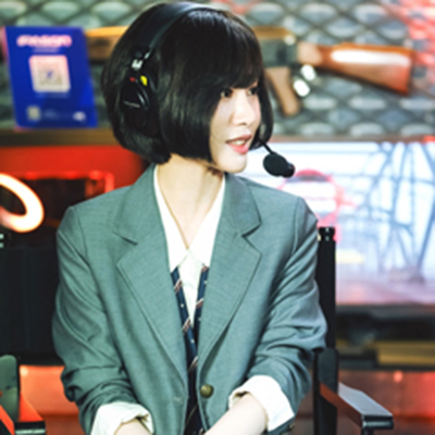  p>酱油之神千亿,别名千亿,北京人,斗鱼平台网络红人. /p>