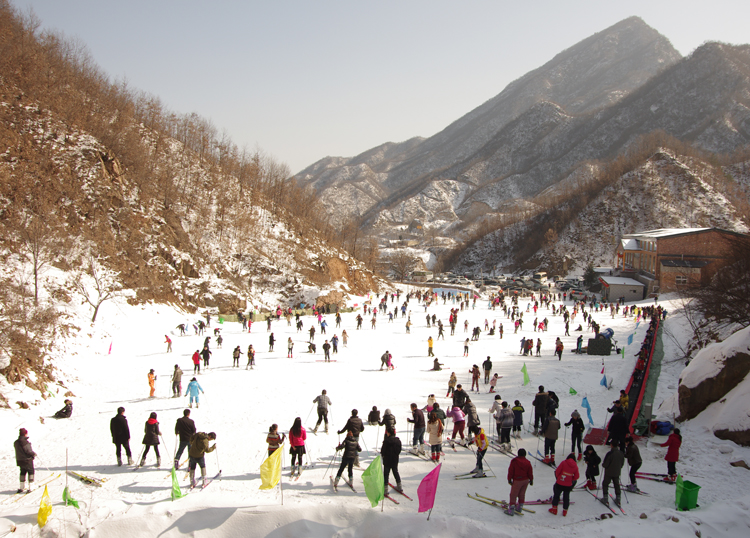 徐州督公湖滑雪场
