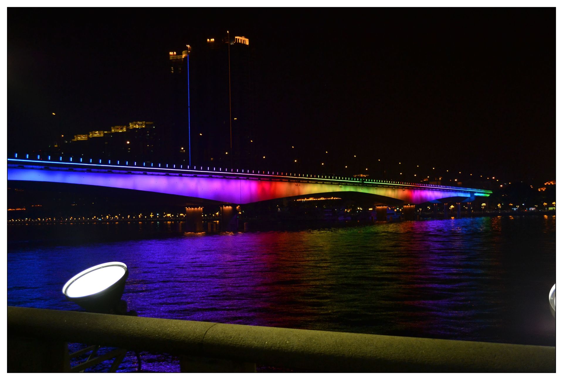  p data-id="gnwtcdi0vl">江湾大桥,全称是广州江湾大桥, span class=