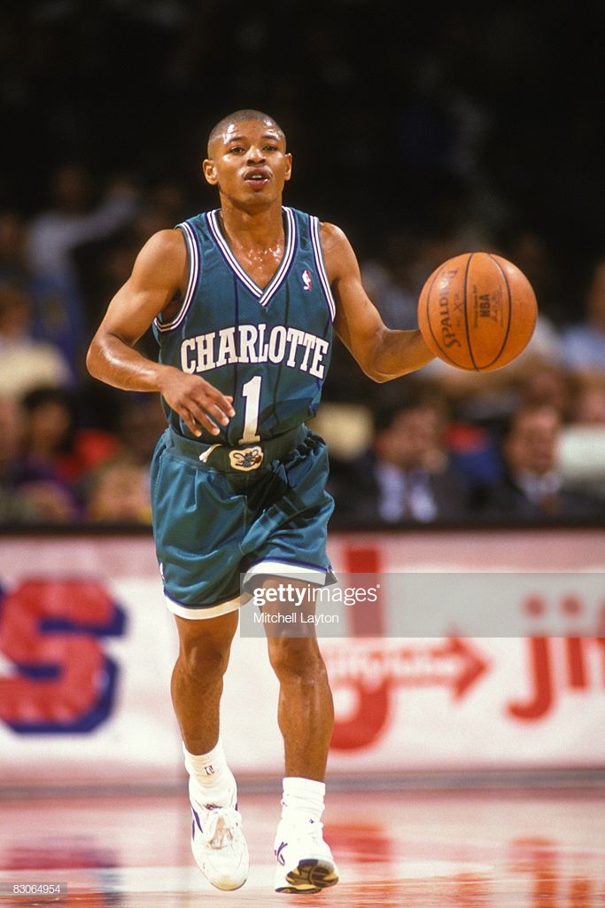  p>蒂尼·博格斯(tyrone bogues),全名tyrone curtis bogues,又称 a