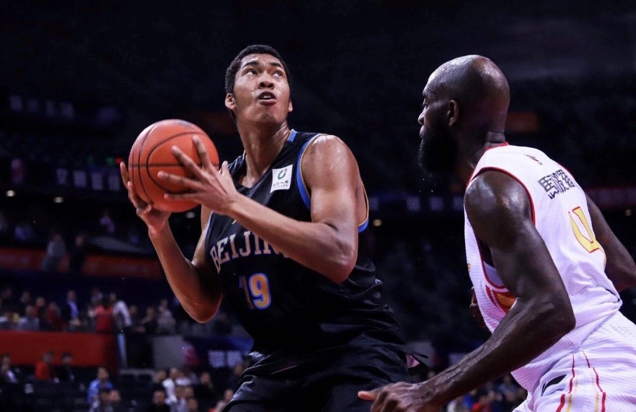  p>塔瑞克·加尼尤(taruike jianiyou),中文名丘天,1998年3月17日出生