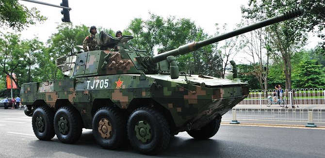 zbl即装甲—步兵战车—轮式 b>) /b>又被称为 b>zbl-08 8×8轮式步兵