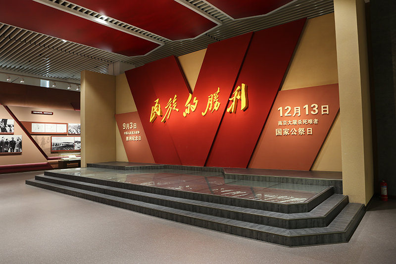 ">中国人民革命军事博物馆(含中国民兵武器装备陈列馆),位于北京市 a