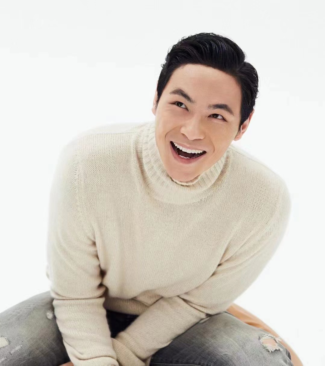  p>陈剑,1984年出生,中国内地男演员,中国国家散打队教练肖志民弟子