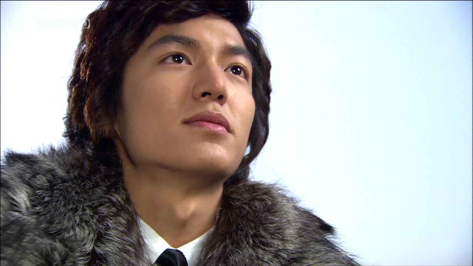  p>具俊表是韩国电视剧《花样男子》中人物,世界知名的韩国顶级超级大