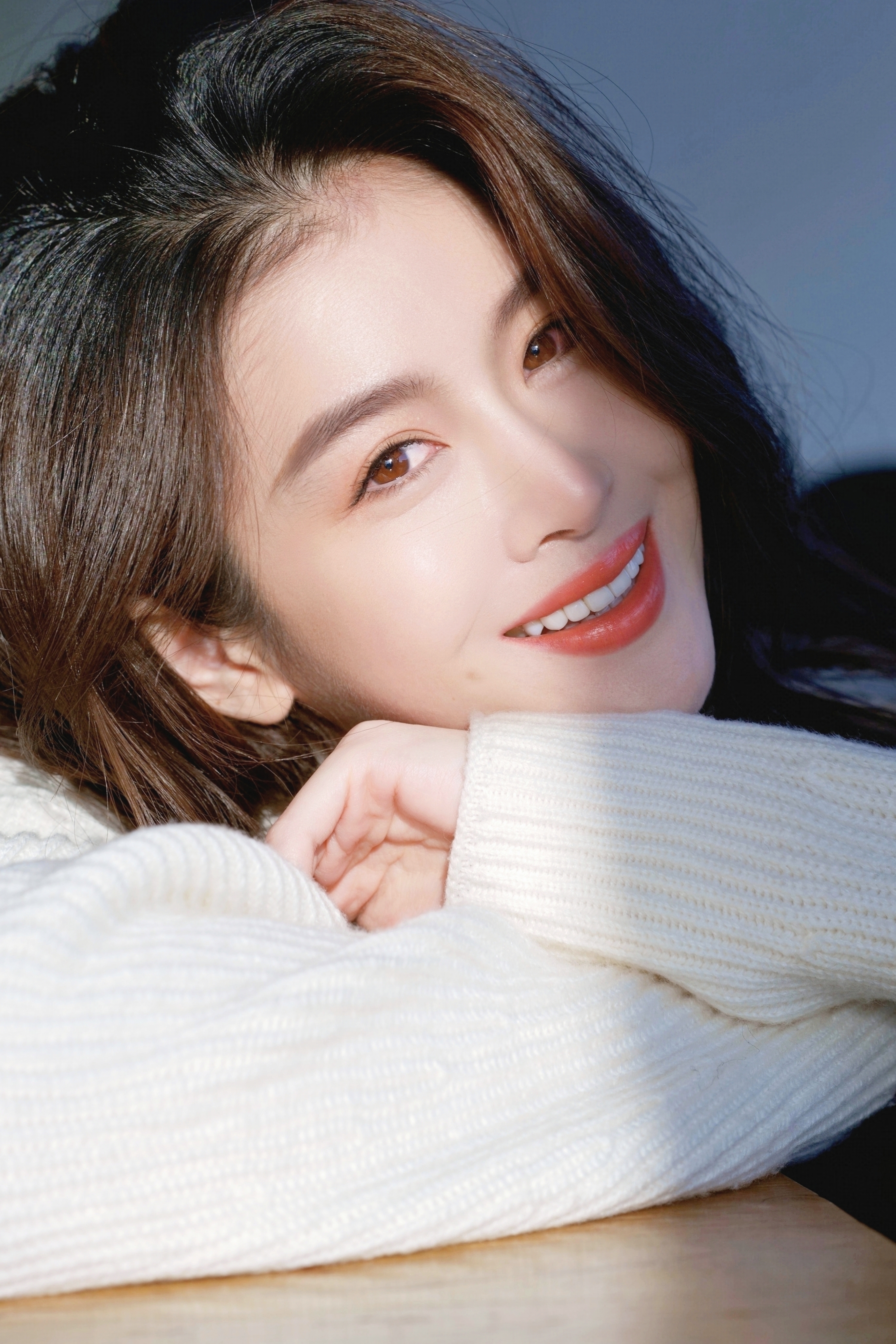  p data-id="go02jxv8ut">林一霆,原名"林伊婷",1988年11月25日出生于