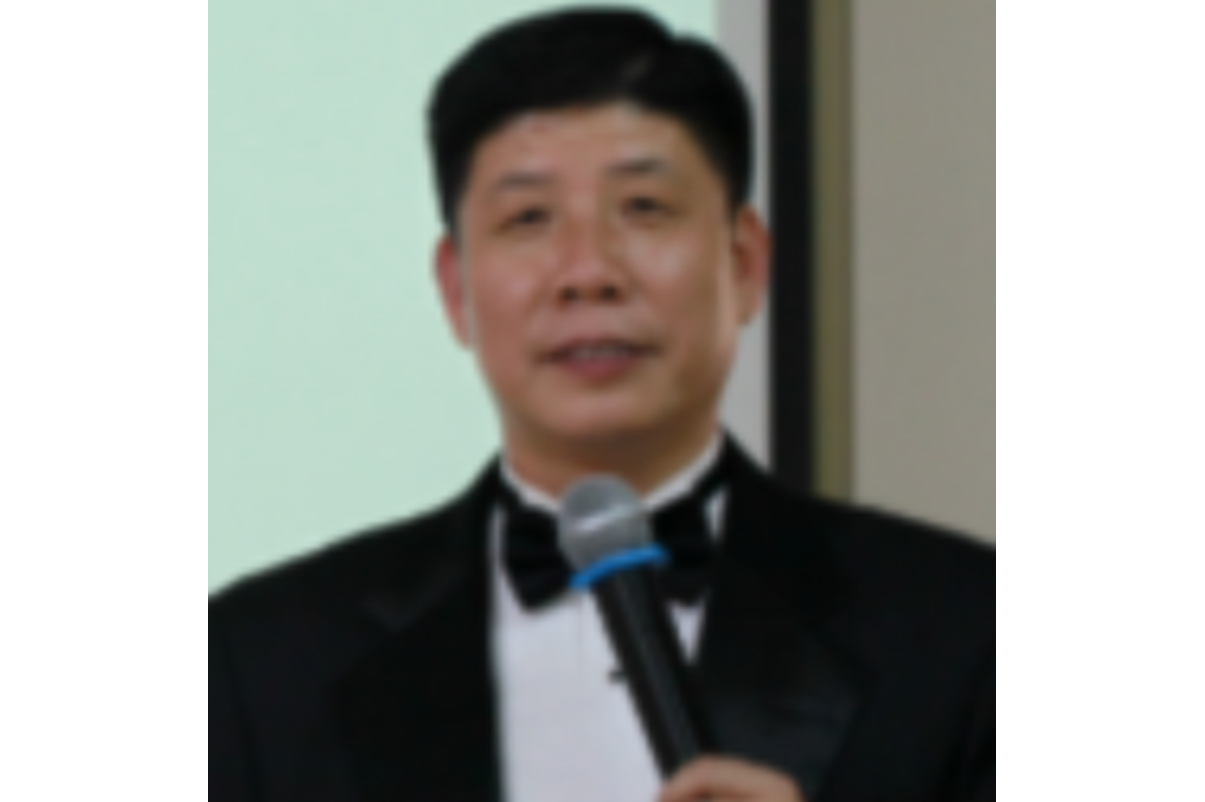 张晨