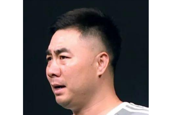  p data-id="2jtlhmbyc7b">于海泉是一名中国评剧院 a target="_blank