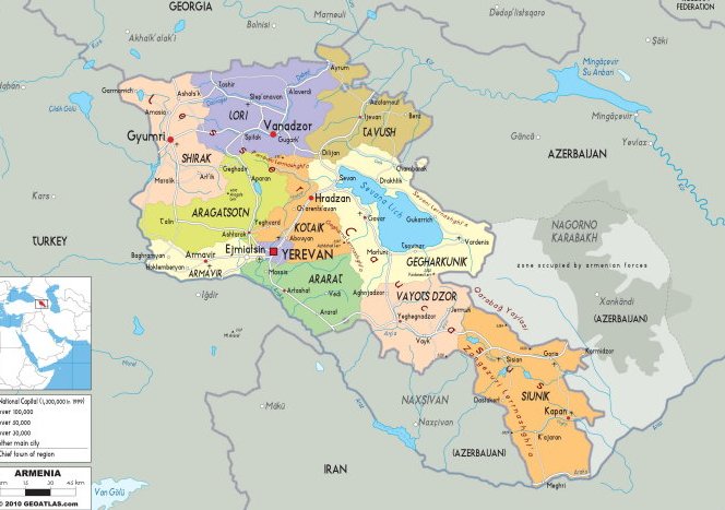 data-lemmaid="1811600">高加索山 /a>以北,库马-马内奇低地以南地区