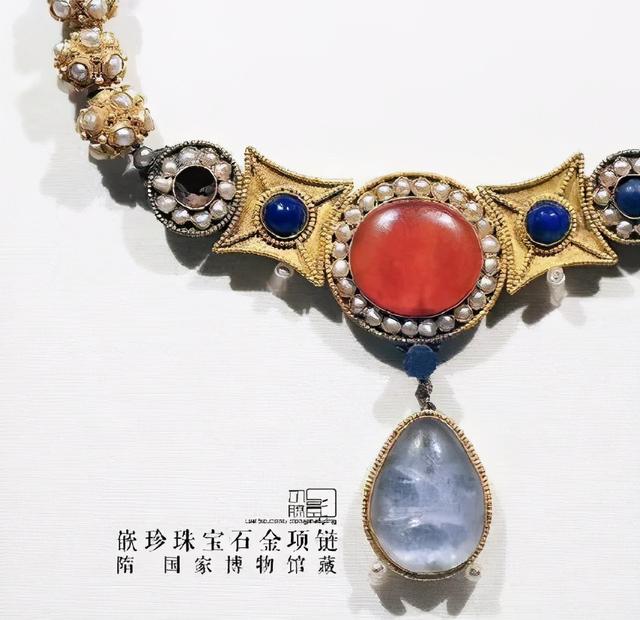 《红楼梦》中的璎珞，竟是来自西方的舶来品？探秘璎珞千年发展史_百科TA说