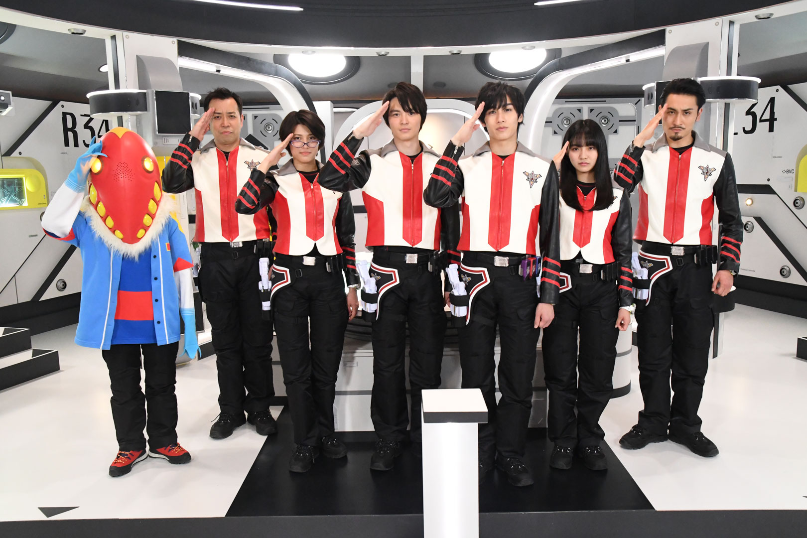  p> span class="ref" data-ctrid="svnkel1ael9t">精英胜利队(guts