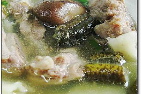 土黄鳝炖排骨