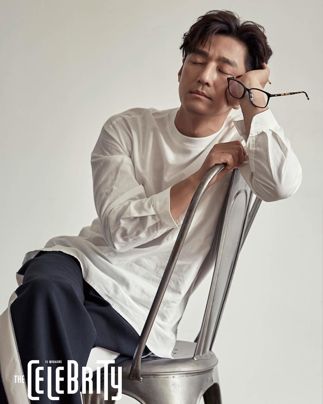  p>池珍熙,1971年6月24日出生于韩国首尔,韩国男演员,毕业于明知专业