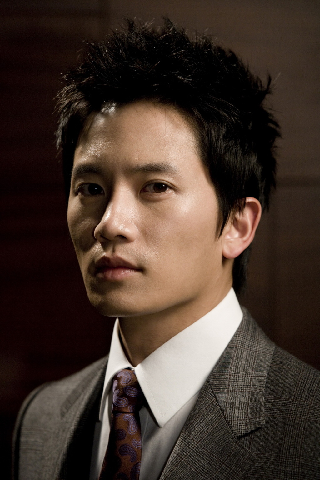 韩国男演员,毕业于韩国 a target="_blank" href="/item/汉阳大学