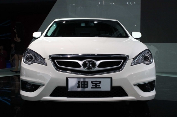 jnclhgc">绅宝是 a target="_blank" href="/item/北京汽车/4647408"