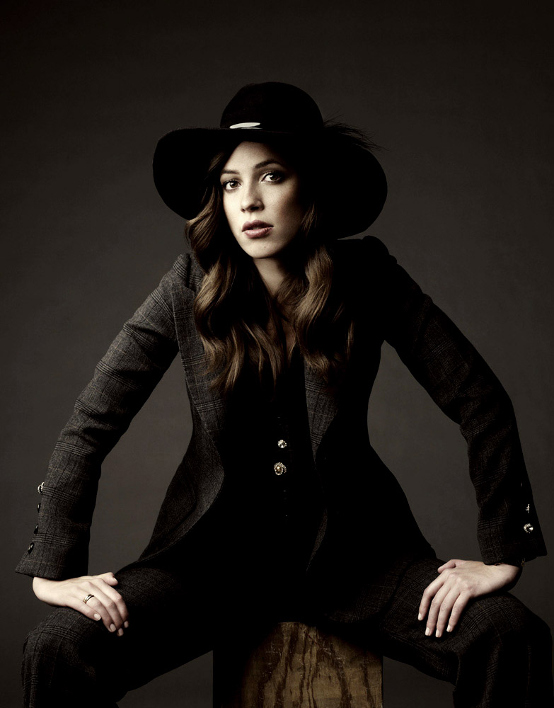  p>丽贝卡·豪尔(rebecca hall),1982年5月19日出生于英国伦敦,英国