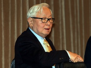  p>张忠谋,1931年7月10日出生于浙江宁波, a target="_blank" href="