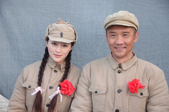  p>黄志忠,1969年3月5日出生于天津市和平区,原天津体工大队青年队