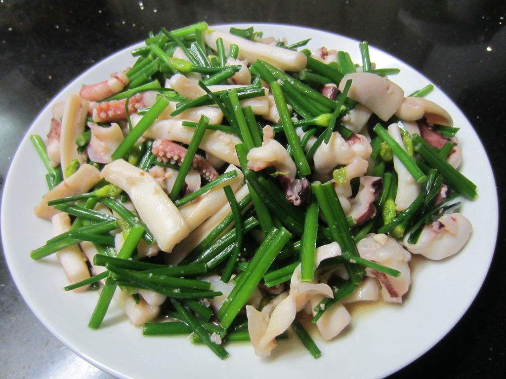 鱿鱼韭菜