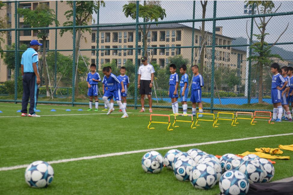  p> b>富力切尔西足球学校 /b>由 a target="_blank" href="/item