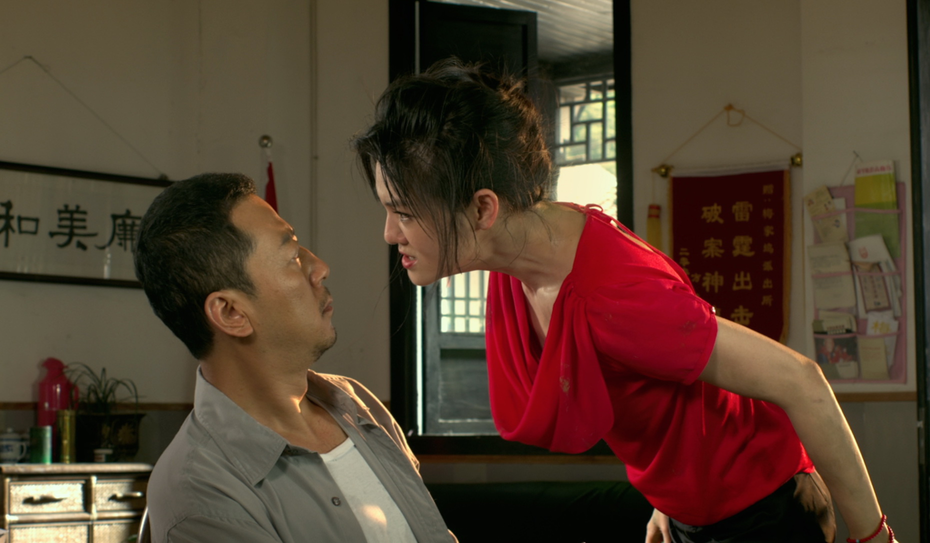 百万巨鳄追缉令