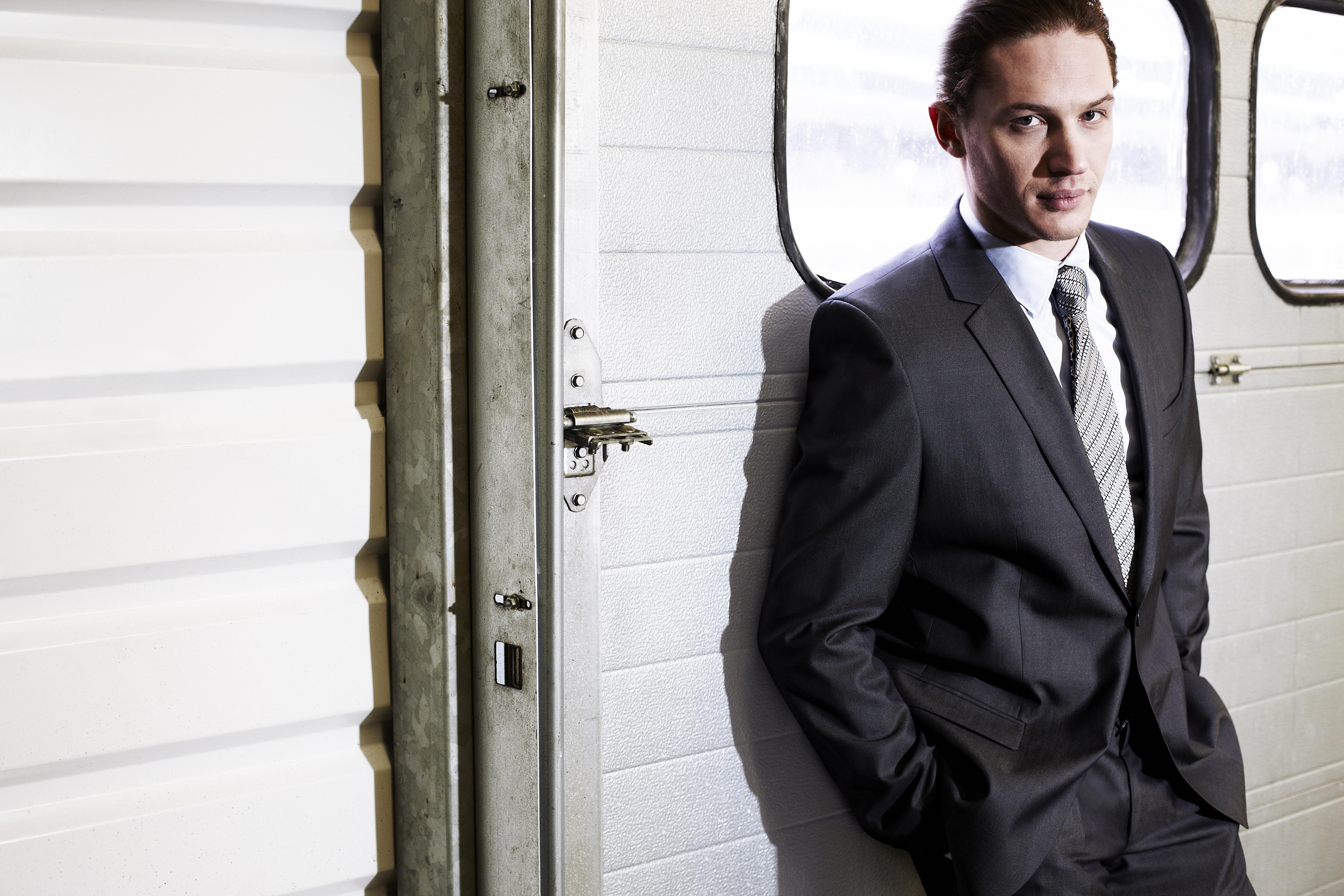  p>汤姆·哈迪(tom hardy),1977年9月15日出生于英国伦敦哈默史密斯