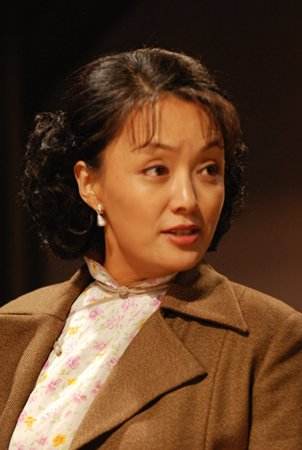  p data-id="gnwkd0hq7k">《赵丹》是为纪念著名的电影表演艺术家赵丹