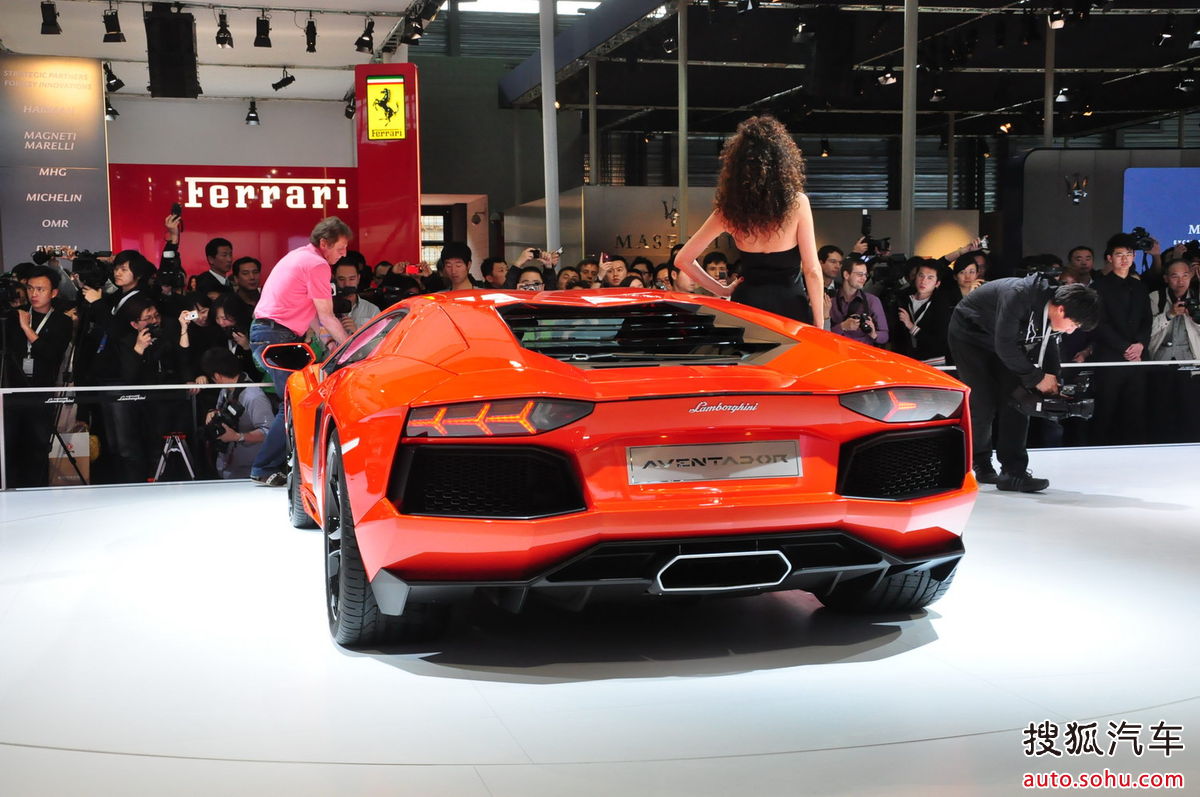兰博基尼aventador