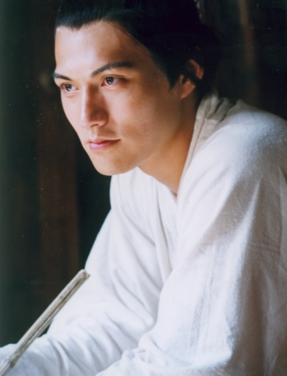  p>《六女当铺》由 a href="#" data-lemmaid="8814565">黄克敏 /a>