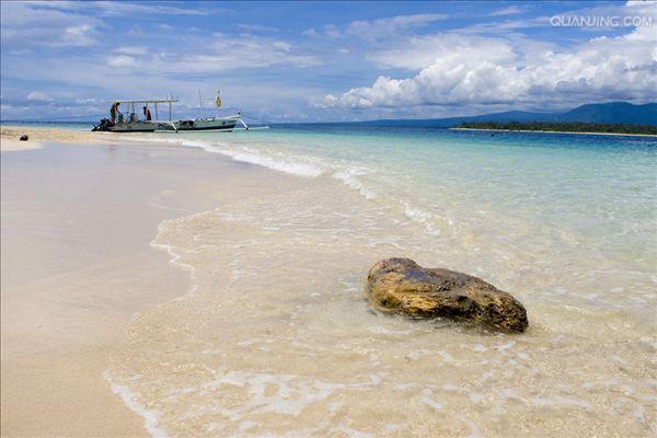  p>巽他群岛(sunda islands)自马来半岛向新几内亚岛延伸至亚洲大陆东