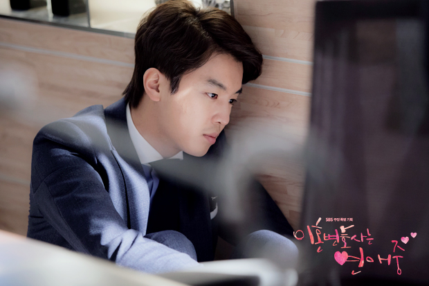  p>延宇振(         )1984年7月5日出生于韩国江原道江陵市,韩国男