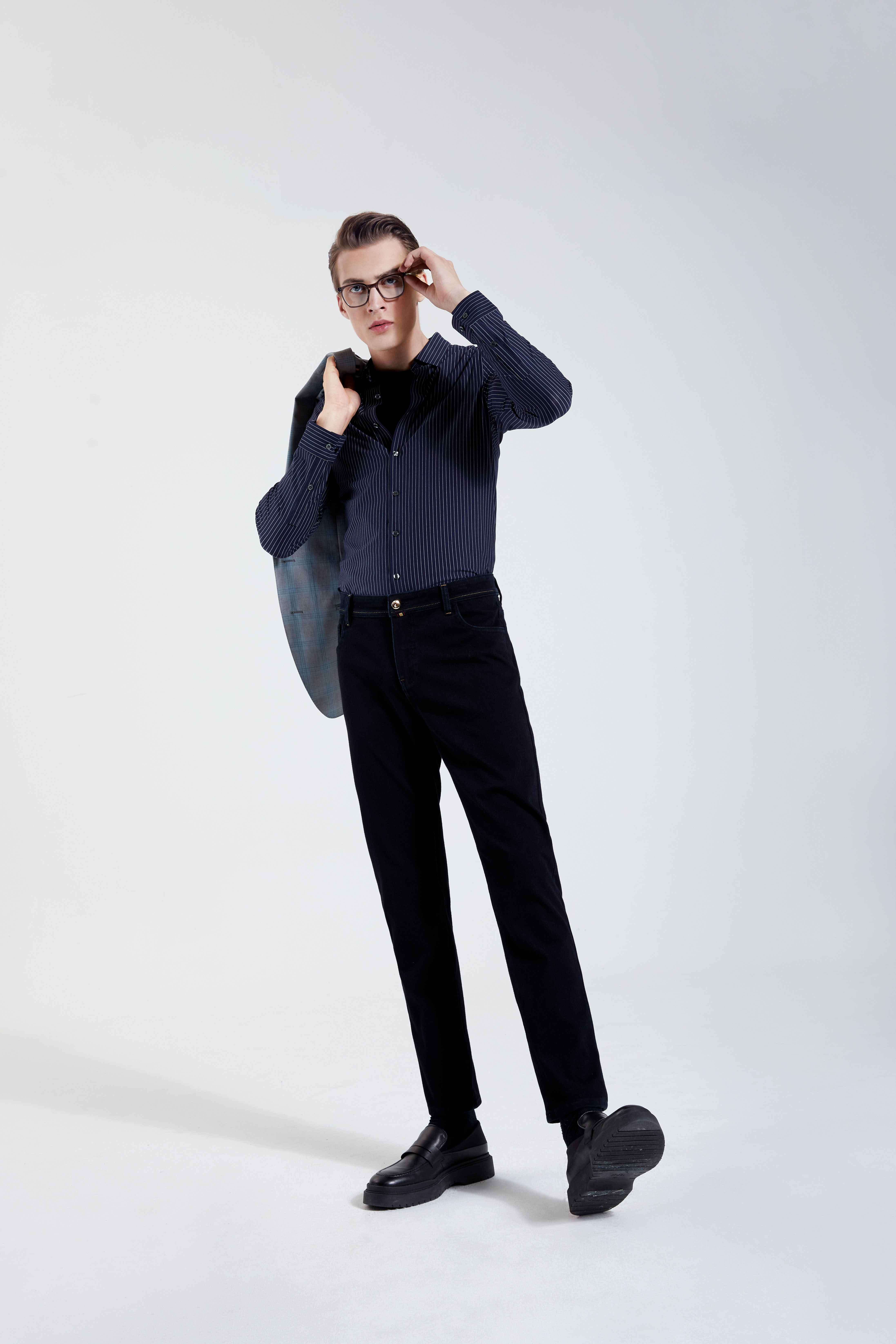 定制隶属于广州菲特网络科技有限公司旗下定制品牌