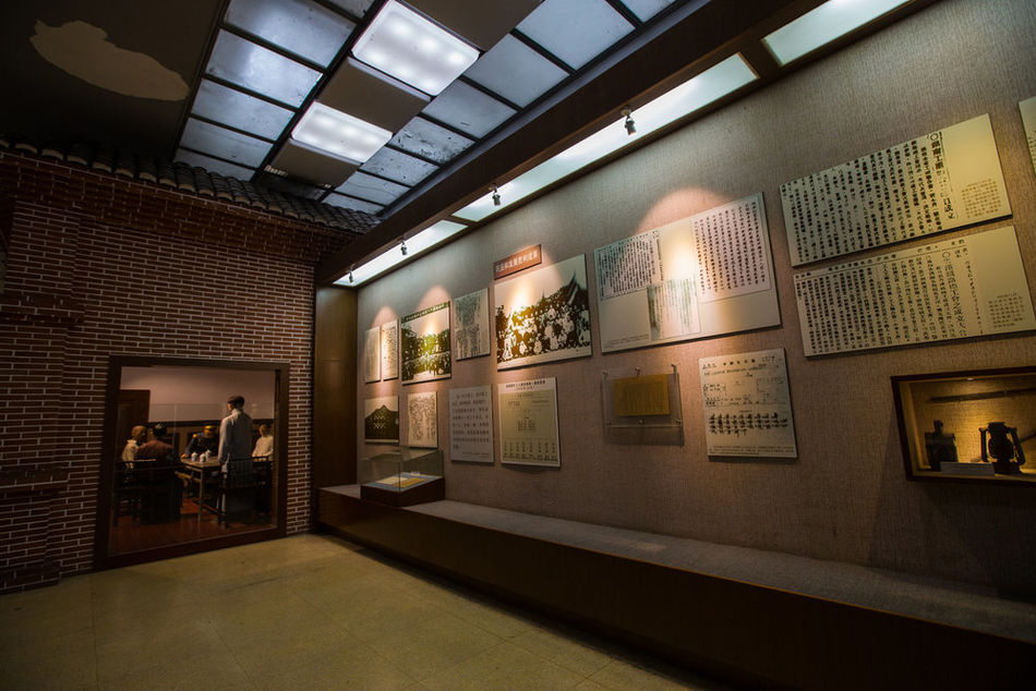 位于江西省萍乡市安源区 a target="_blank" href="/item/安源镇