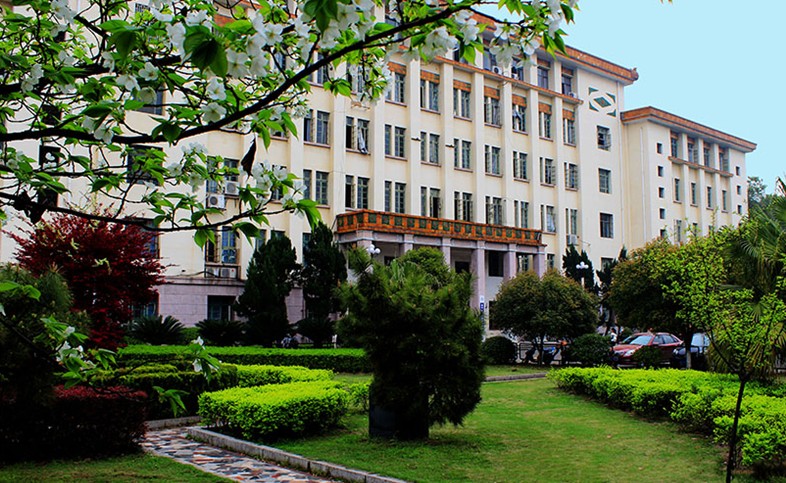 南华大学电气工程学院