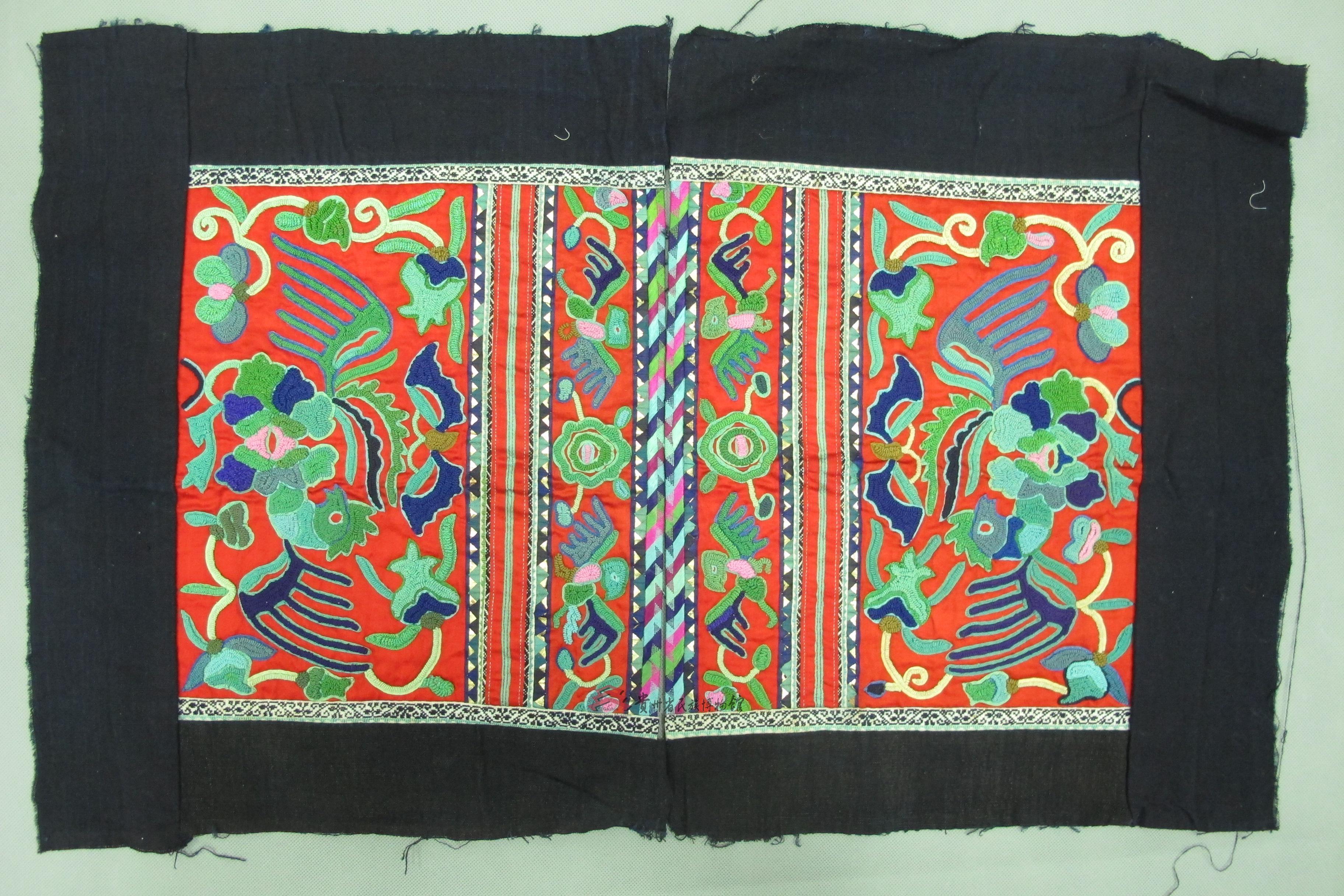 当代雷山苗族绉绣凤鸟纹绣片