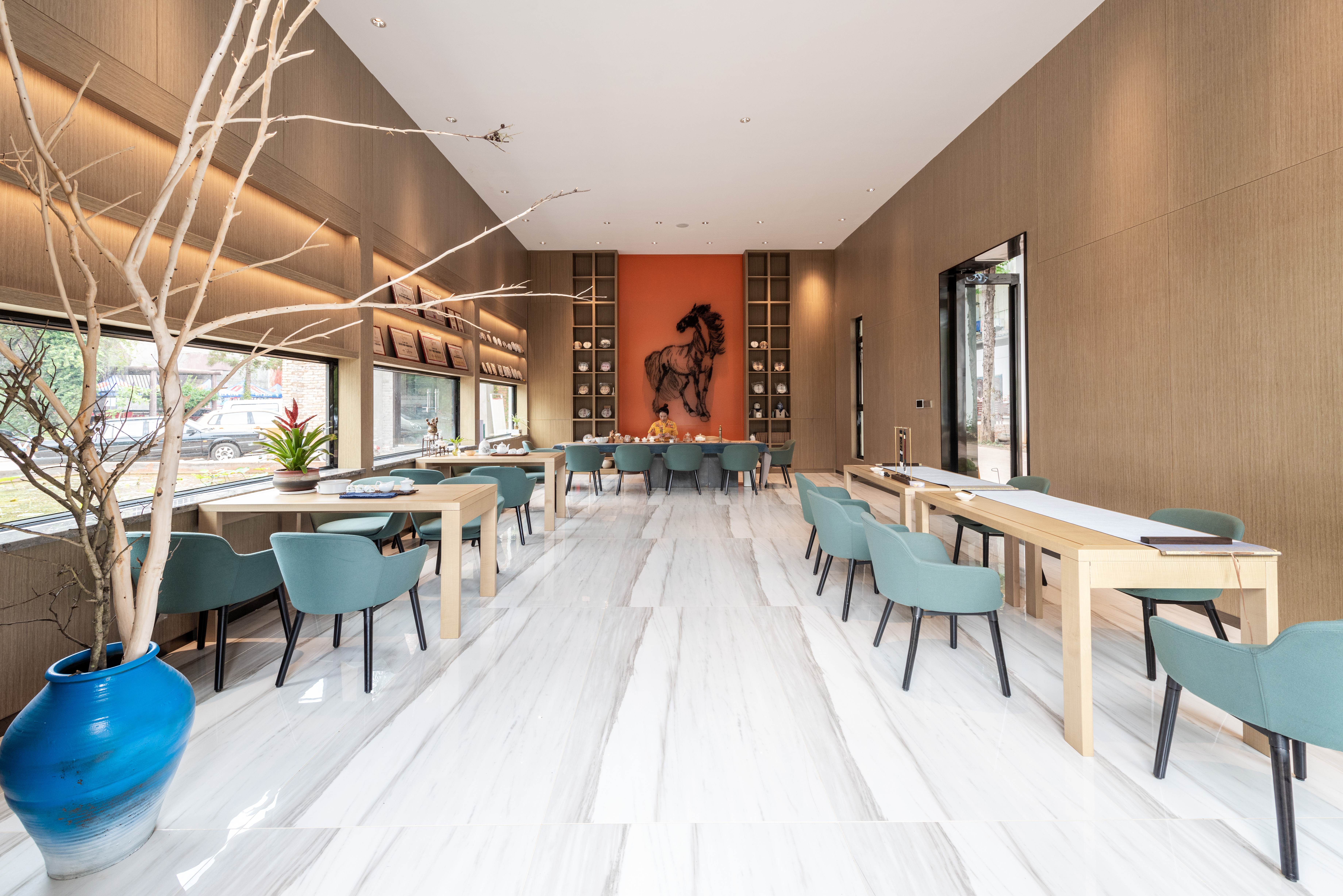 装饰装修工程,安全技术防范工程,园林绿化工程的设计与施工;建筑智能