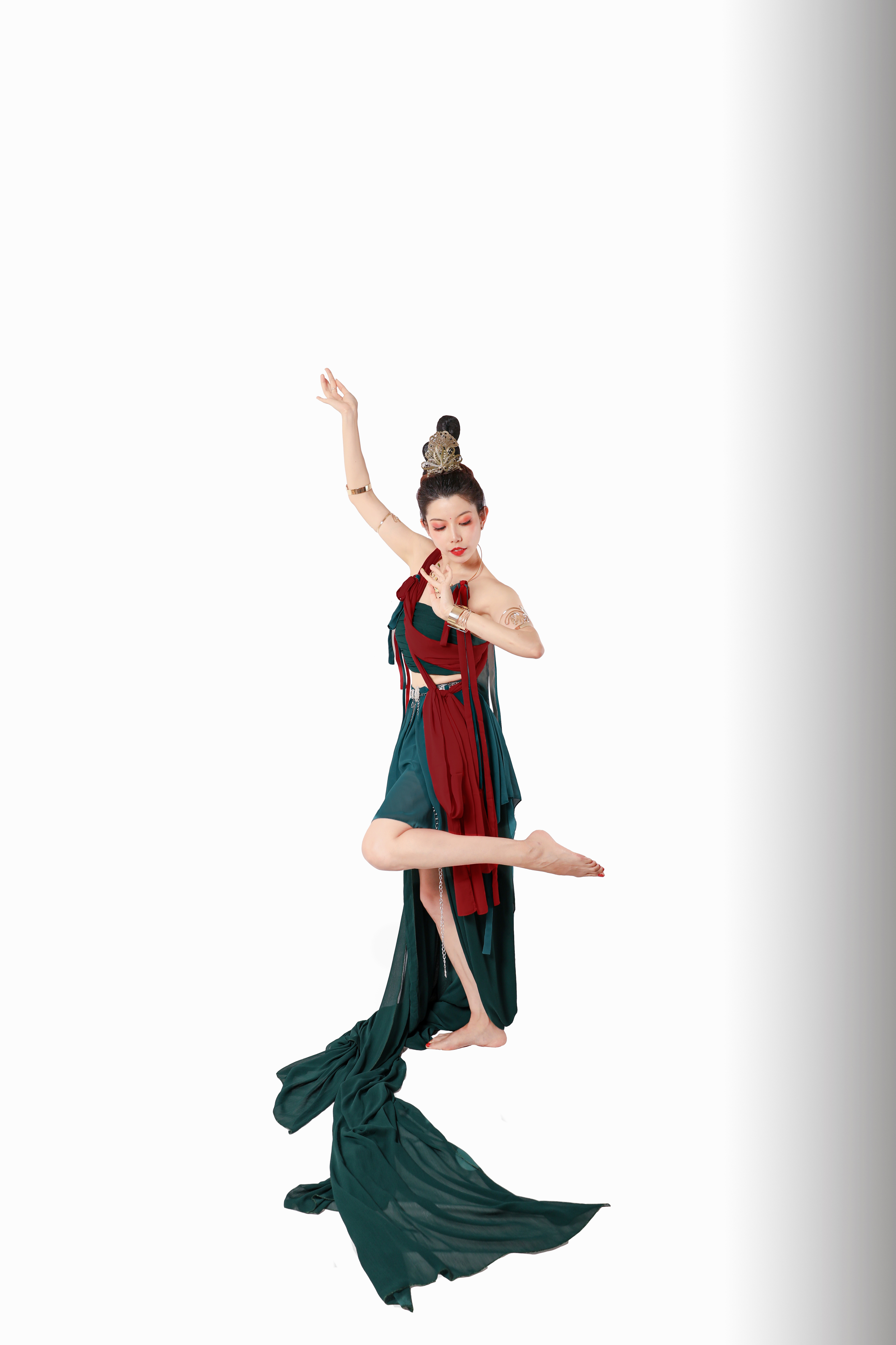  p data-id="sabqbv4zwe1m">《洛神水赋》 i>(原名《祈》) /i>是河南